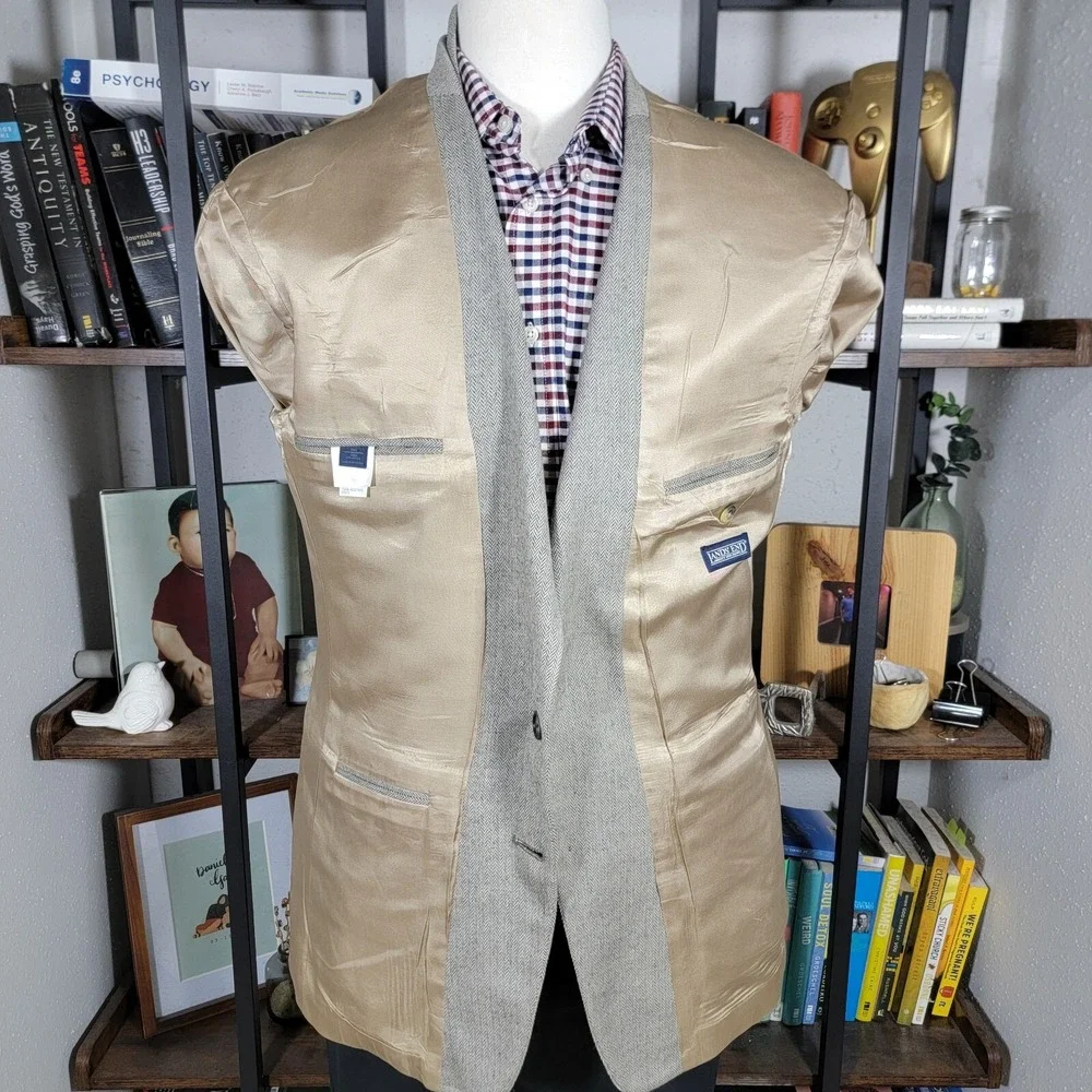 Lands‎ End Men's Sport Coat Blazer Two Button Herringbone Beige Wool Size 41R